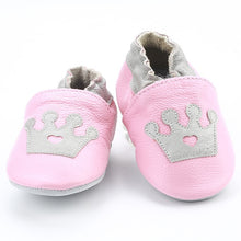 Load image into Gallery viewer, [simfamily]Newborn Boys Girls Soft Genuine Leather Antislip Baby Shoes First Walkers Baby Moccasins 0-24Months Carton Skid-Proof