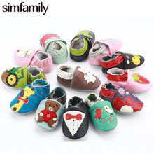 Load image into Gallery viewer, [simfamily]Newborn Boys Girls Soft Genuine Leather Antislip Baby Shoes First Walkers Baby Moccasins 0-24Months Carton Skid-Proof