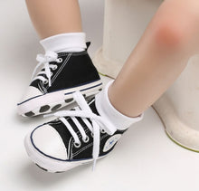 Load image into Gallery viewer, New Canvas Baby Sneaker Sport Shoes For Girls Boys Newborn Shoes Baby Walker Infant Toddler Soft Bottom Anti-slip First Walkers