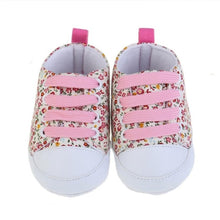 Load image into Gallery viewer, ARLONEET Baby Shoes Girl Boy Soft Cololrful Crib shoes Anti-slip Baby Canvas shoes Composite sole For Kids to wear 2018