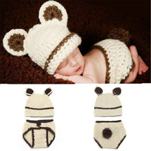 Load image into Gallery viewer, Cute! Hat Suspender Pants Set Handmade Infant Baby Photo Costume Crochet Newborn Baby Photo props accessories