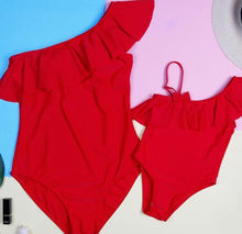 Load image into Gallery viewer, Striped Mother Daughter Swimwear One-Piece Mommy and Me Swimsuit Family Look Matching Outfits Mom Mum Daughter Dresses Clothes