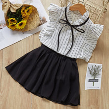 Load image into Gallery viewer, Girls Suits 2019 Summer Style Kids Beautiful Floral Flower Sleeve Children O-neck Clothing Shorts Suit With Belt 2Pcs Clothes