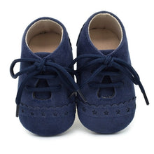 Load image into Gallery viewer, Baby Boy Girl ShoesSoft Sole Crib Sneaker Embroidery Prewalker Sapatos 4 Colors Toddler First Walker Baby Shoes